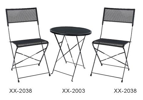  Iron Table and Chair (Fer tables et de chaises)