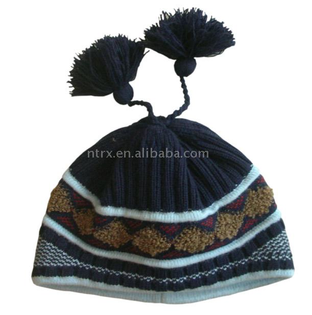 Strickmütze mit zwei Streicher und Pompons (Strickmütze mit zwei Streicher und Pompons)