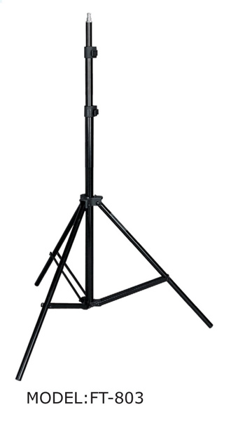 Studio Light Stand (Studio Light Stand)