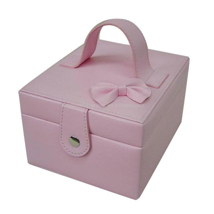  Jewelry Case (Schmuck in der Rechtssache)