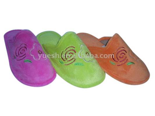  Slippers ( Slippers)