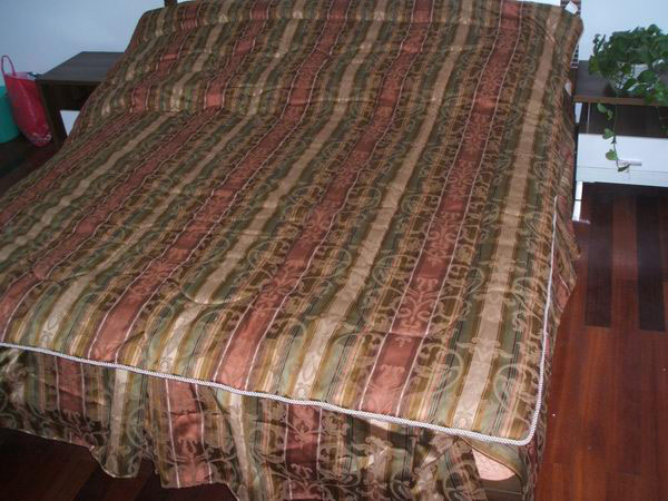  Bed Skirt ( Bed Skirt)