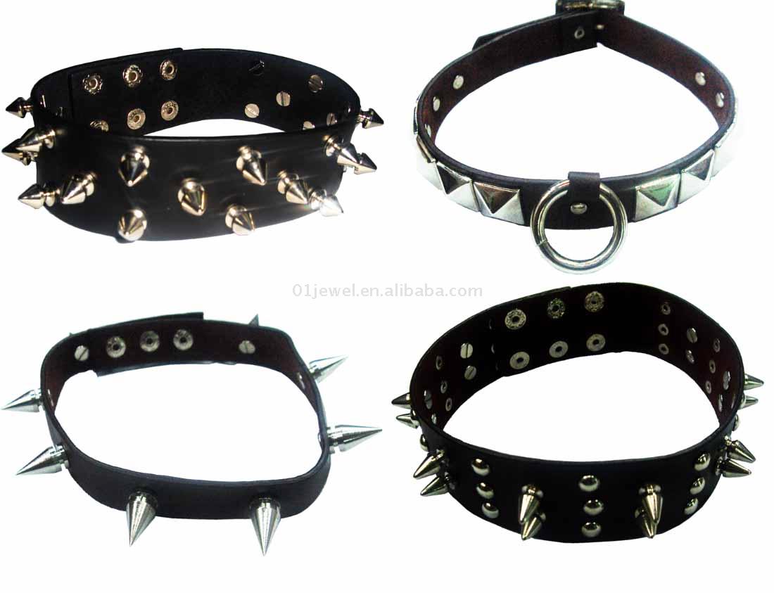  Leather & Stud Necklace (Collier cuir & Stud)