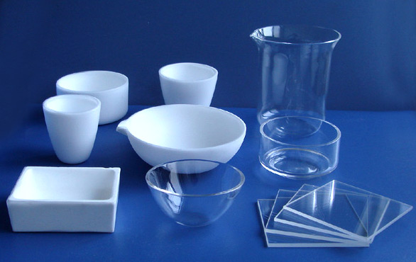  Laboratory Silica Ware (Laboratoire de silice Ware)