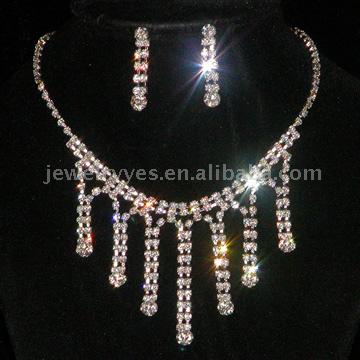  Rhinestone Fashion Jewelry Set