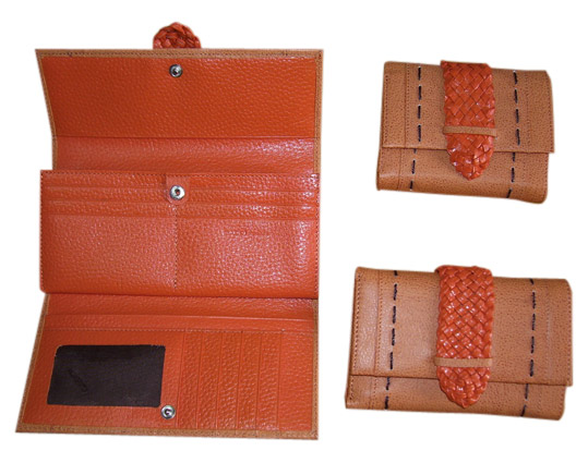  Leather Wallet (Portefeuille en cuir)