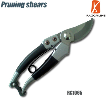  Pruning Shear (RG1065) (Sécateur (RG1065))