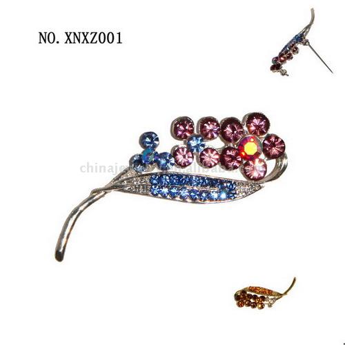  Brooch (Brosche)