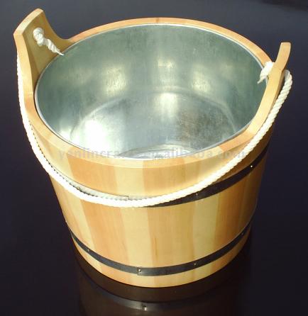  Wooden Ice Bucket (Деревянное ведро льда)