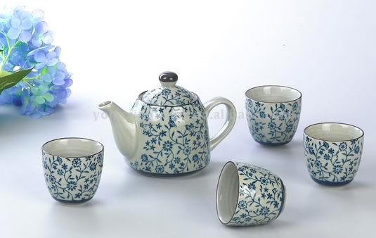  Under-Glaze Hand-Painted Tea Set (Sous-Glaze Hand-Painted Tea Set)