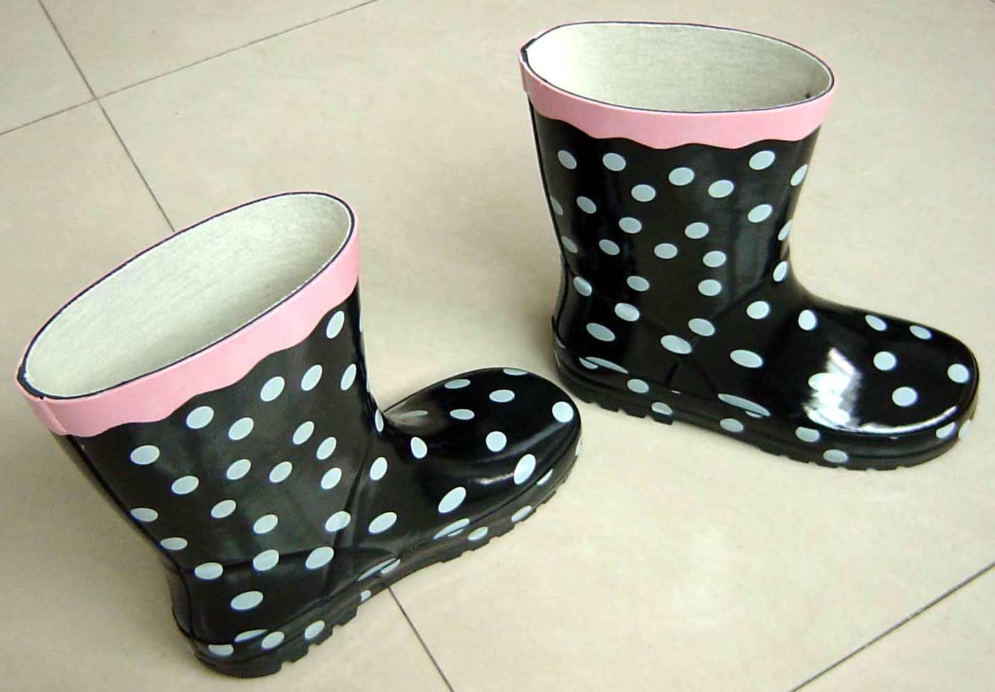  Rain Boot (Дождь Boot)