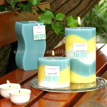  Candles, Available in Various Designs (Bougies, disponibles en différents modèles)