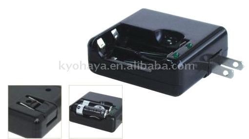  Battery Charger (Akku-Ladegerät)
