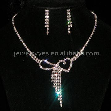  Rhinestone Fashion Jewelry Set