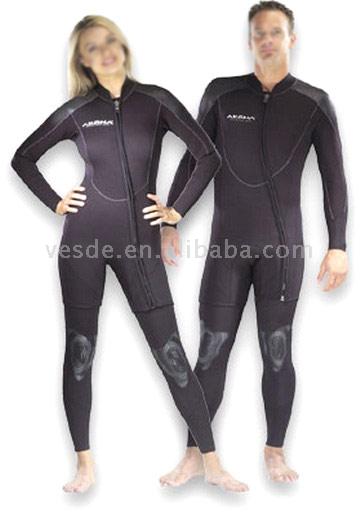  Wet Diving Suits (Мокрые гидрокостюмы)