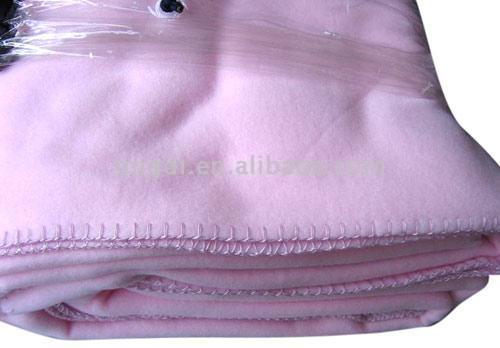  Fleece Blanket with Solid Color (Fleece-Decke mit Solid Color)