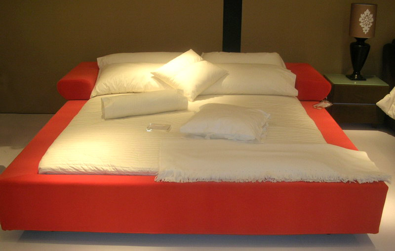  Bed & Bedding
