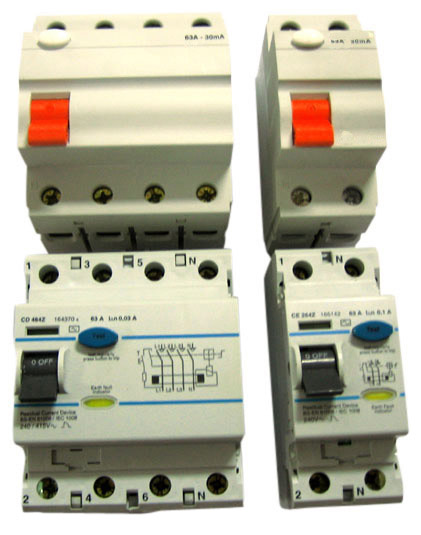  Earth Leakage Circuit Breakers (Fuite de la terre Disjoncteurs)