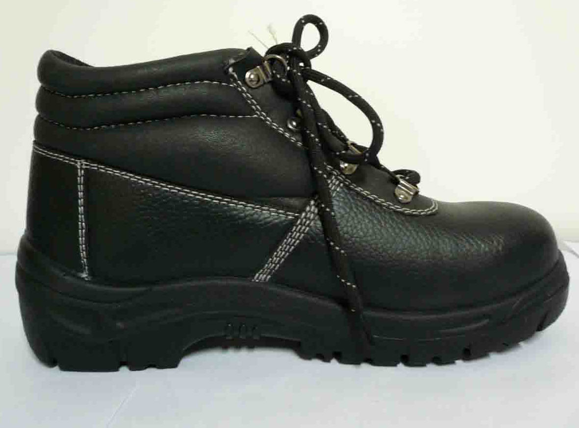  Work Shoes (Рабочая обувь)