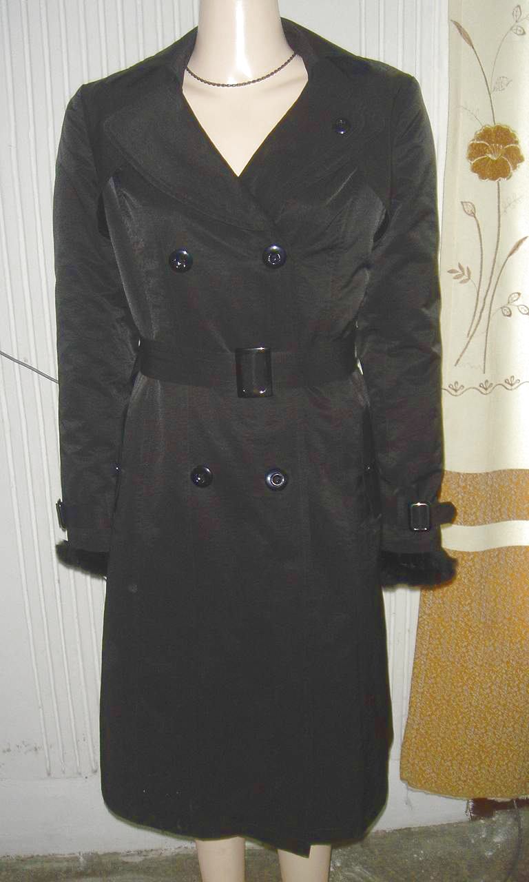  Overcoat with Rabbit Fur Inside (Пальто с мехом внутрь Кролика)