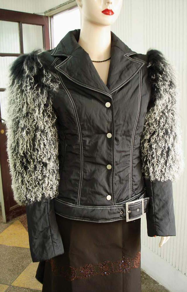  Coat with Lamb Fur (Пальто с меховой Lamb)