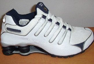  Sports Shoes in Shox Style (TN, R4, NZ, OZ, TL1, 2, 3, 4) (Chaussures de sport Shox in Style (TN, R4, NZ, OZ, TL1, 2, 3, 4))