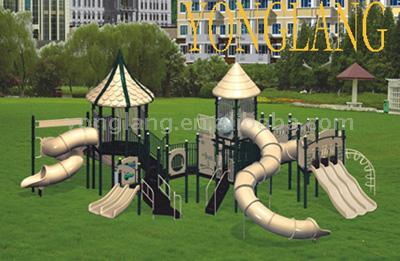  Outdoor Playground (Открытая игровая площадка)