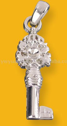  Rhinestone Key Shape Pendant (Rhinestone Основные формы кулон)