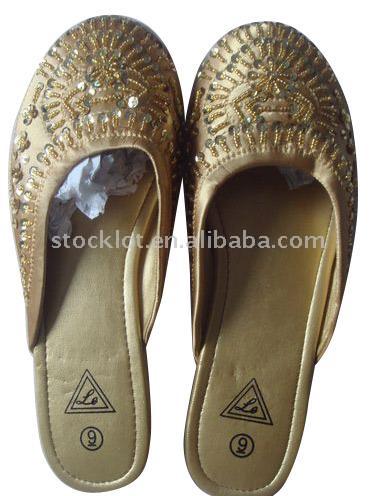  Stock Ladies` Craftwork Shoes (Artisanat Stock Ladies `Shoes)