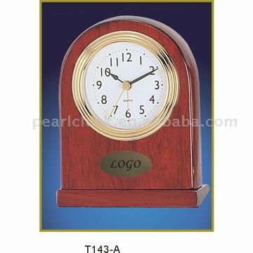  Wooden Table Clock (Holz-Tischuhr)
