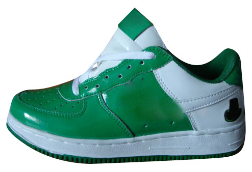  Sports Shoes ( Sports Shoes)