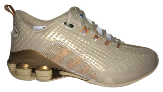  Sports Shoes ( Sports Shoes)