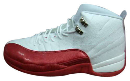  Sports Shoes ( Sports Shoes)