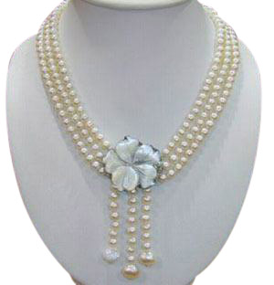  Round Pearl Necklace (Round Pearl Necklace)