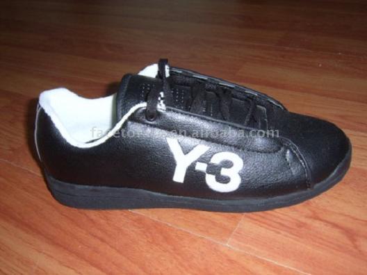  Kids` Sports Shoes (Дети `Спортивная обувь)