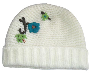  Crochet Hat with Hand Embroidery (Вязание крючком шапку с ручной вышивкой)