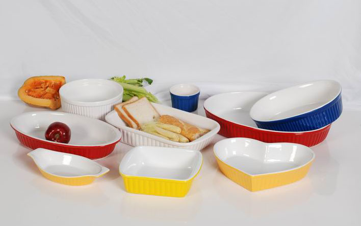 Base Bakeware Collection (Base Bakeware Collection)