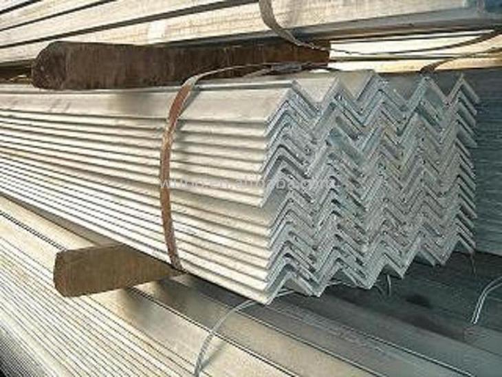  Angle Steel (Cornière en acier)