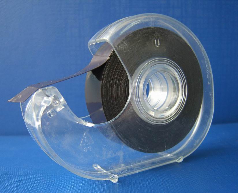  Magnetic Tape with Plastic Cutter