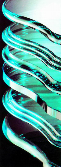  Edged Glass (Bordé de verre)