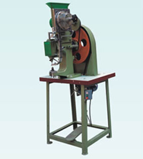  Rivet Machine (Заклепка машины)