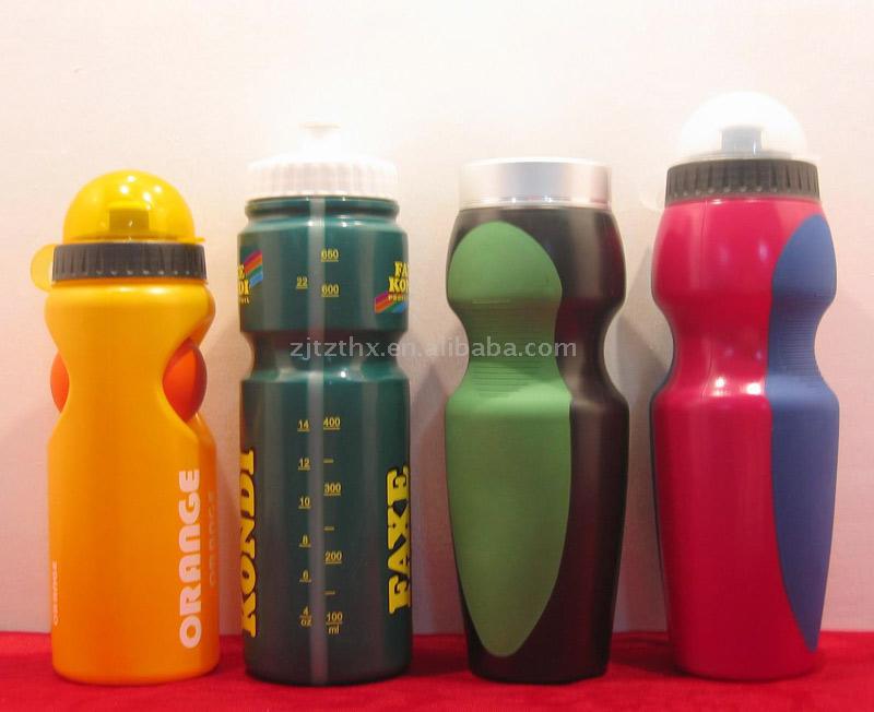  Drinking Water Bottles (Bouteilles d`eau potable)