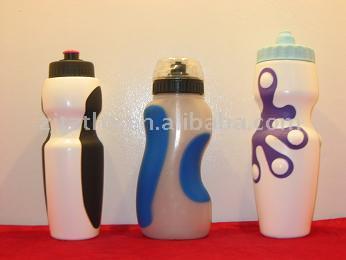  Drinking Water Bottles (Bouteilles d`eau potable)