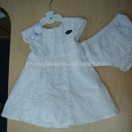  Girl`s Garments