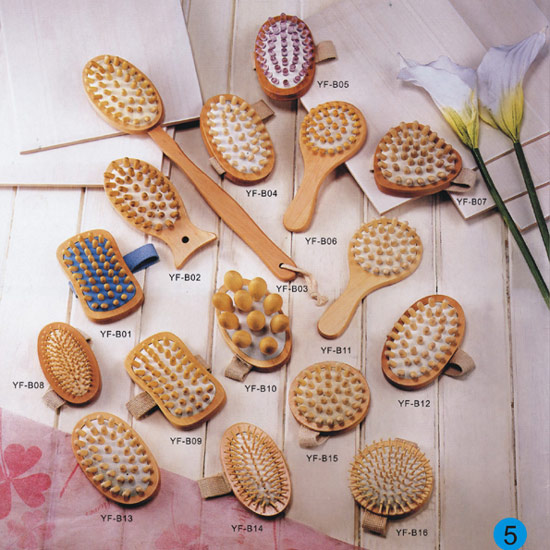  Massage Brush (Massage à la brosse)