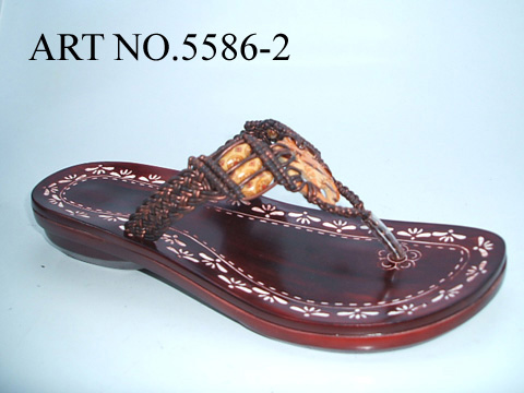  Fashion Slippers ( Fashion Slippers)
