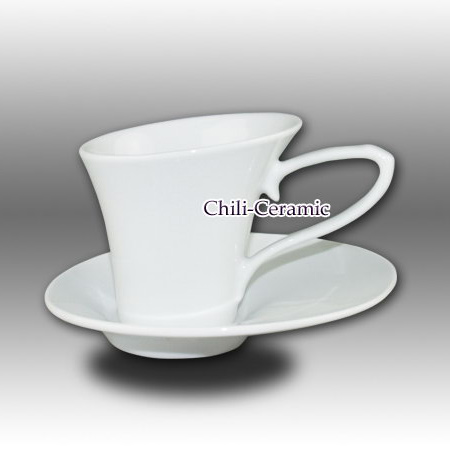  Porcelain Cup & Saucer (Porcelain Cup and Saucer)