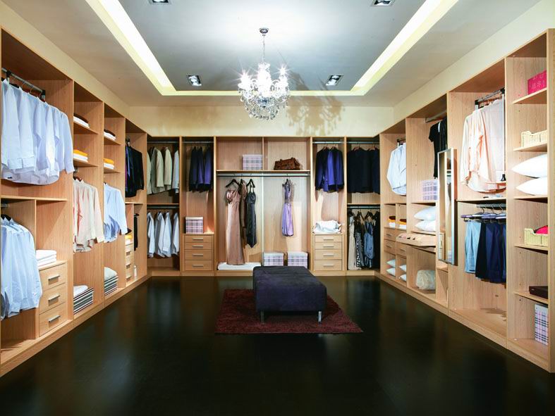  Closet