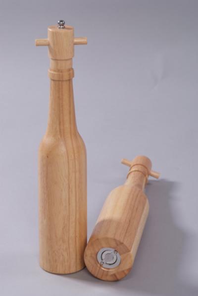 Wooden salt shaker & pepper mill set (Wooden salt shaker & pepper mill set)