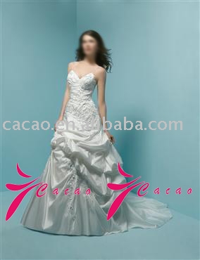 wedding gown (свадебное платье)